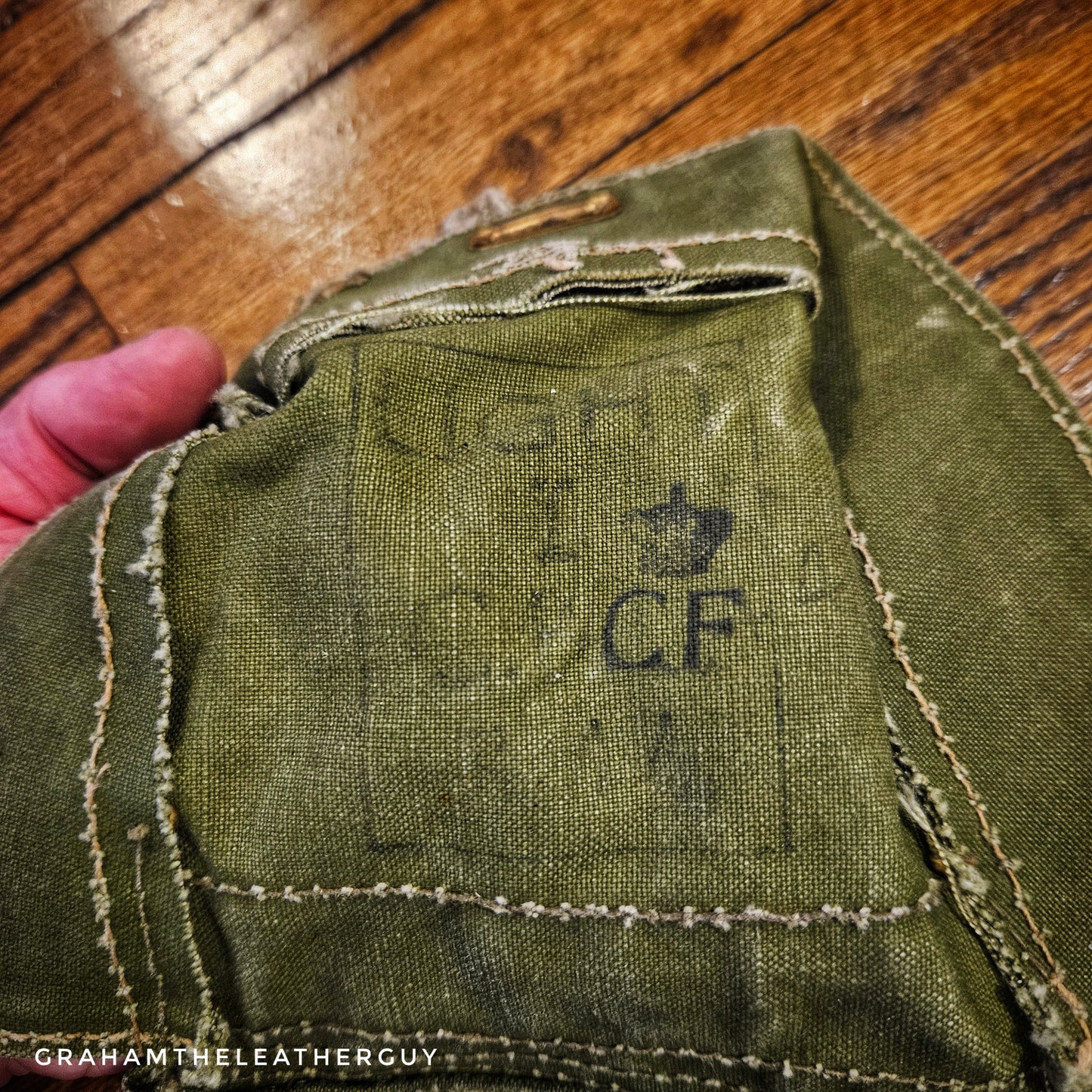 Original WW2 British Lightweight Respirator bag Danish post war marked