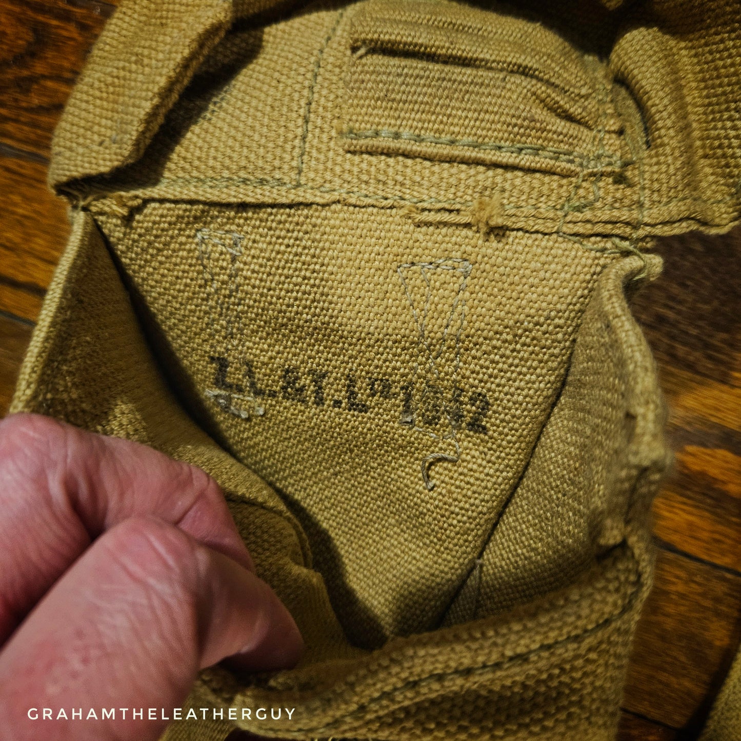 WW2 Canadian Bren gun pouches pair