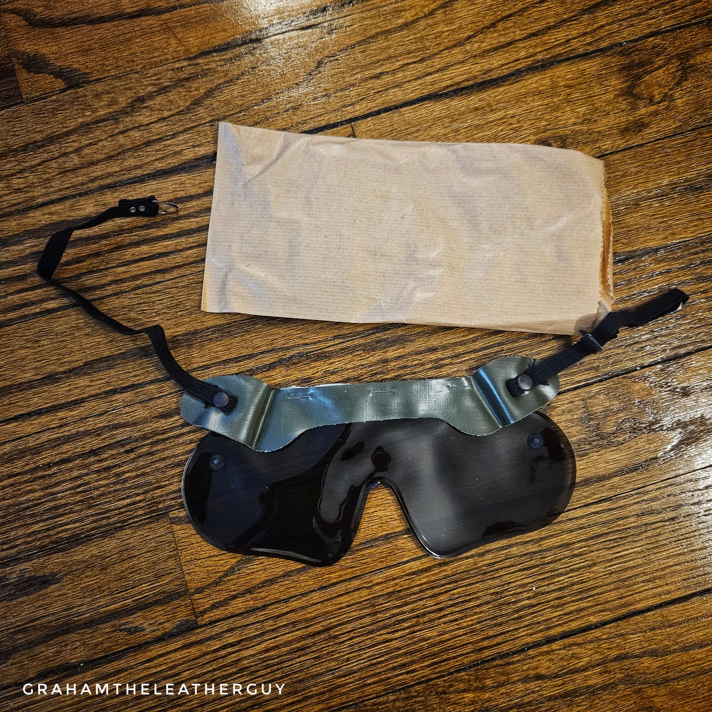 1950s Canadian Gas Eye Shields